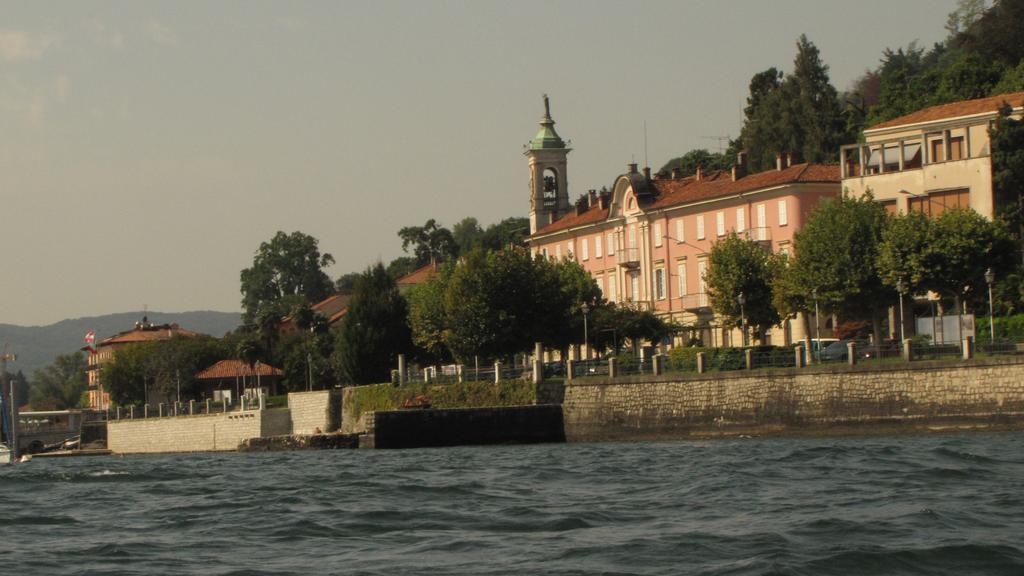 Villa Martelli Belgirate Exterior photo